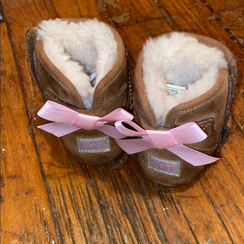 Infant ugg - Picture 2 of 4